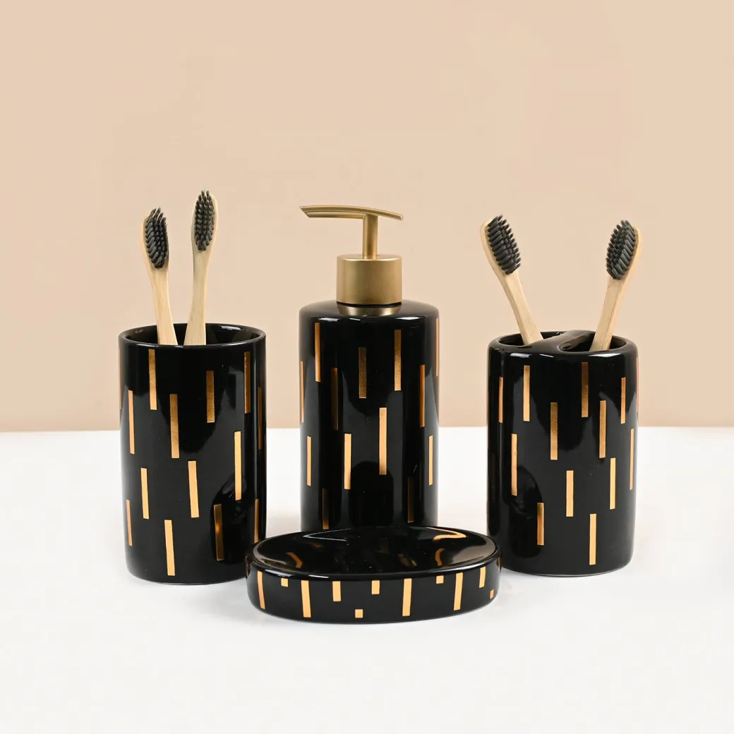 Bathroom Set Of 4 (Black)