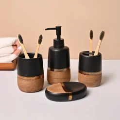 Bathroom Set (Set of 4) – Golden & Black