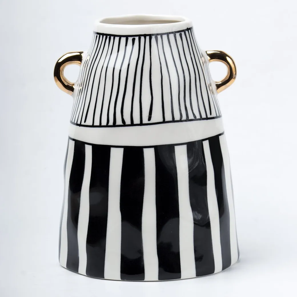 Black & White Ceramic Vase - Ribbed Design, Flower Holder