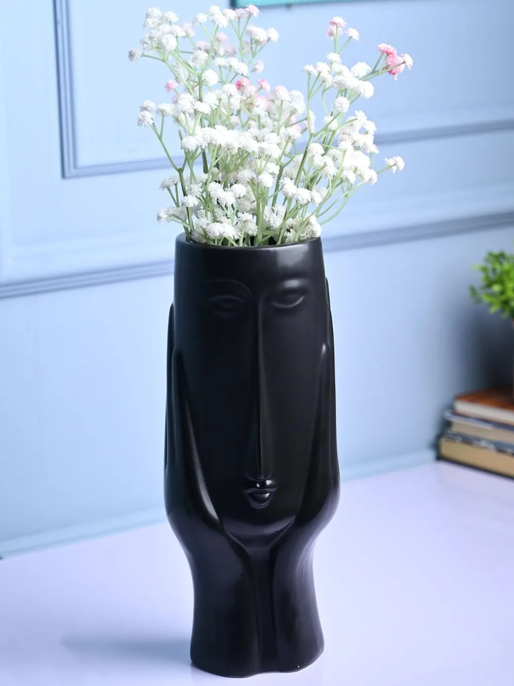 Black Glossy Ceramic Vase - Artistic Elegance