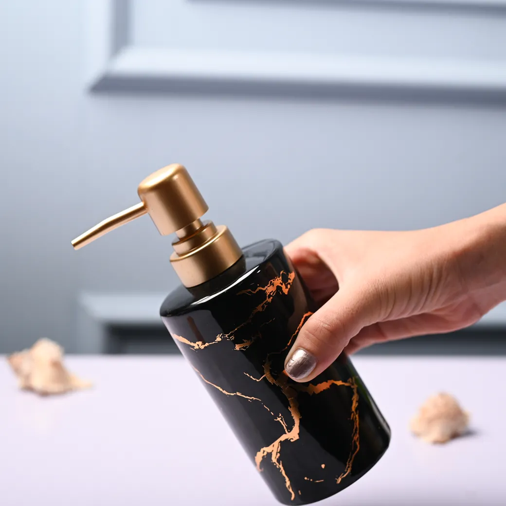Ceramic Black Soap Dispenser - Static Glossy Finish