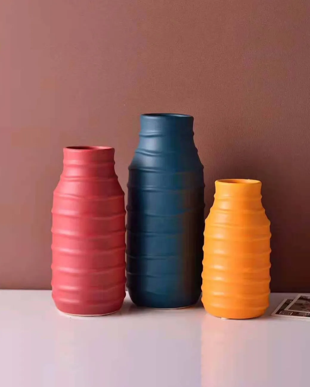 Ceramic, Vase, Engraved, Glossy : Finish, Multicolor