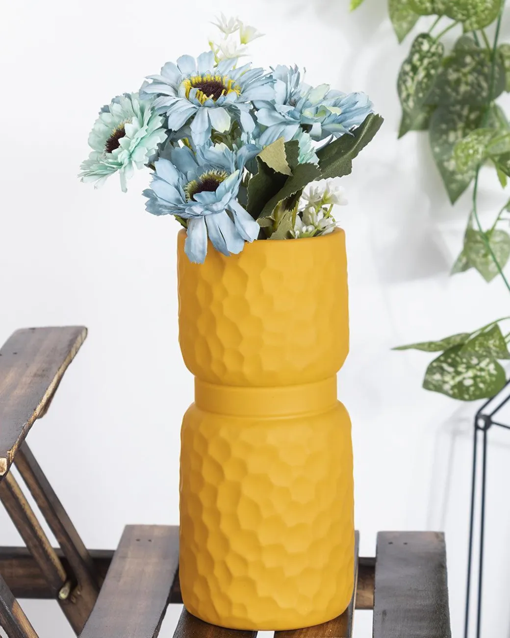 Ceramic, Vase, Engraved, Matt : Finish, Multicolor