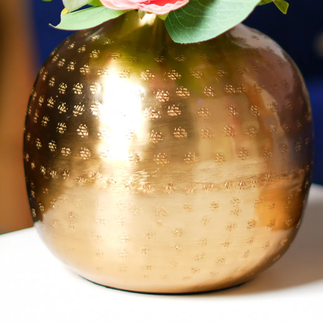 Decorative Golden Hammered Vase - Matka Shape