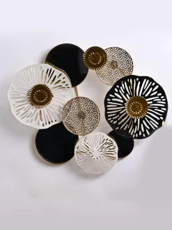 Golden Beauty - Round Wall Plaque
