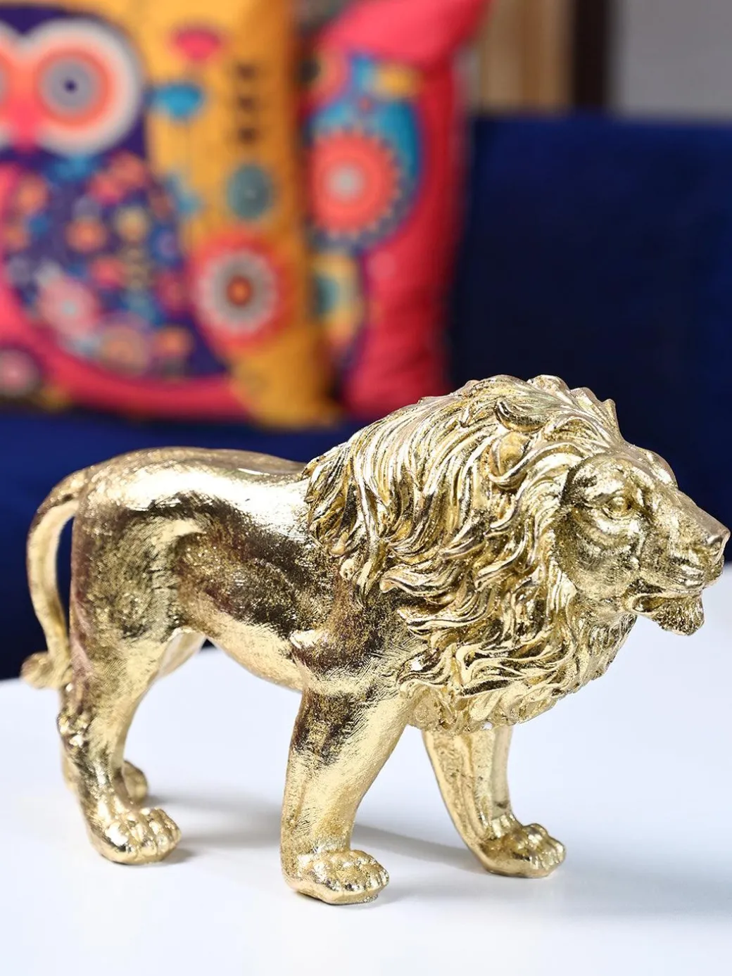 Golden Lion Decor Object - Regal Brilliance