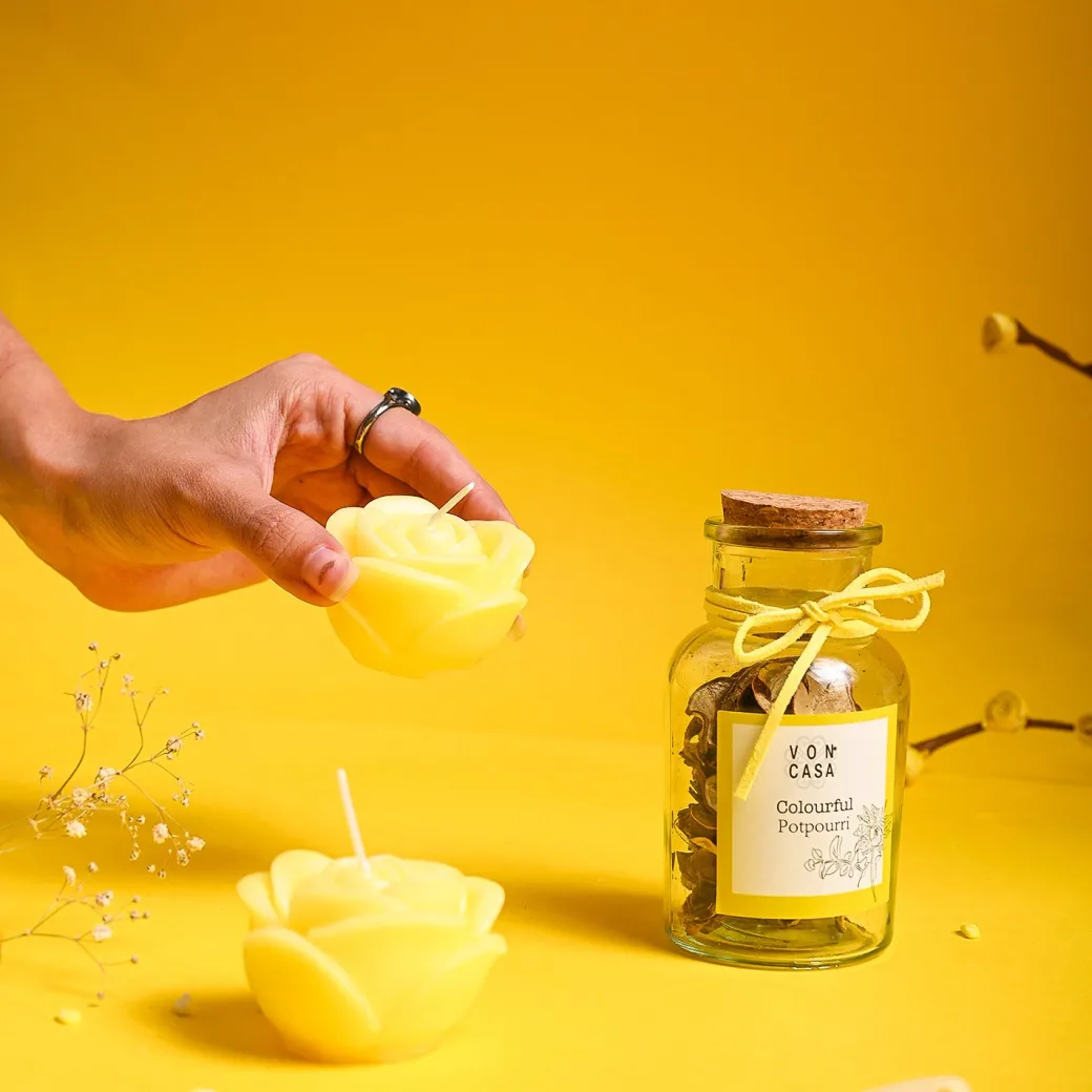 Lemon Rain Flower Candles & Potpourri Set