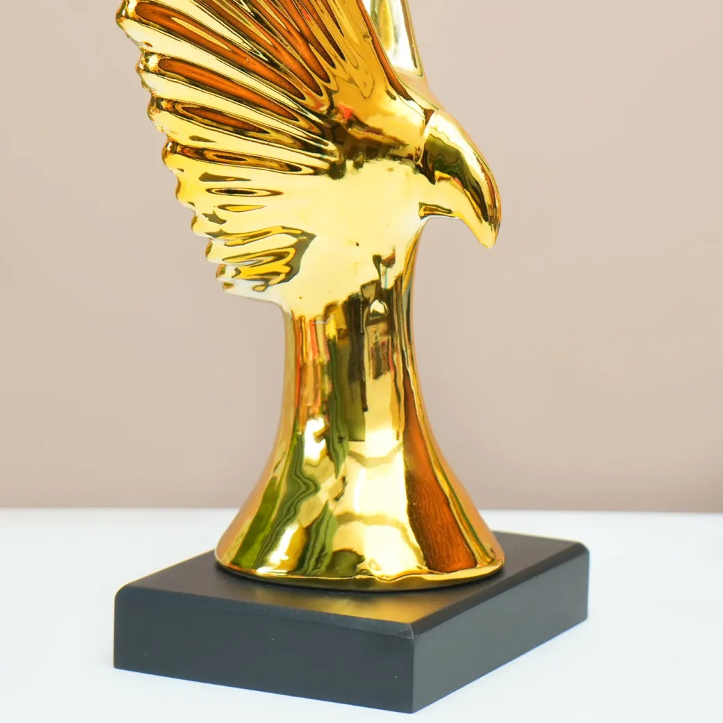 MARKET99 Ceramic Decor Object Sculpture Eagle or Phoeni x in Black & Golden