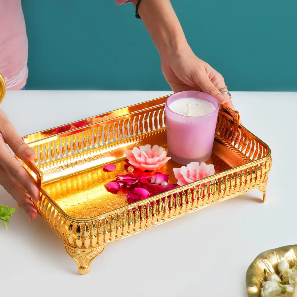 MARKET99 Golden Nordic Iron Basket With Handle