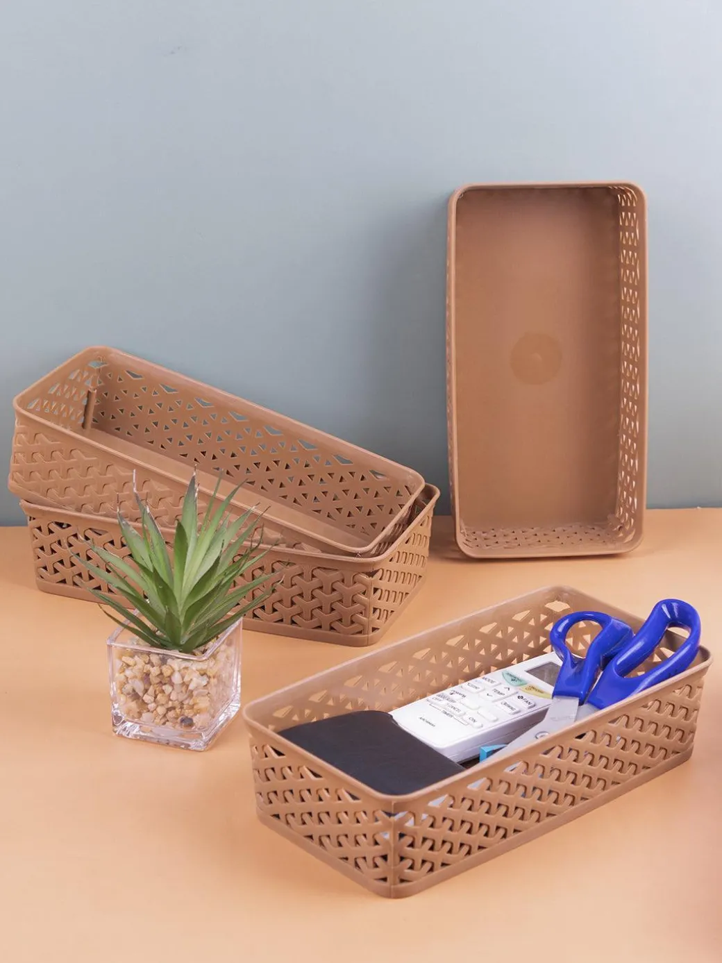 Market99 Medium Plastic Multipurpose Storage Basket ( Set Of 4, Solid Beige Colour)