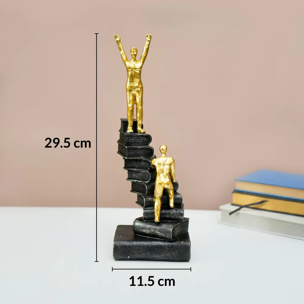 MARKET99 Resin Staircase Decor Object in Black & Golden