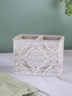 Market99 Traditional Engraved Design Toothbrush Holder