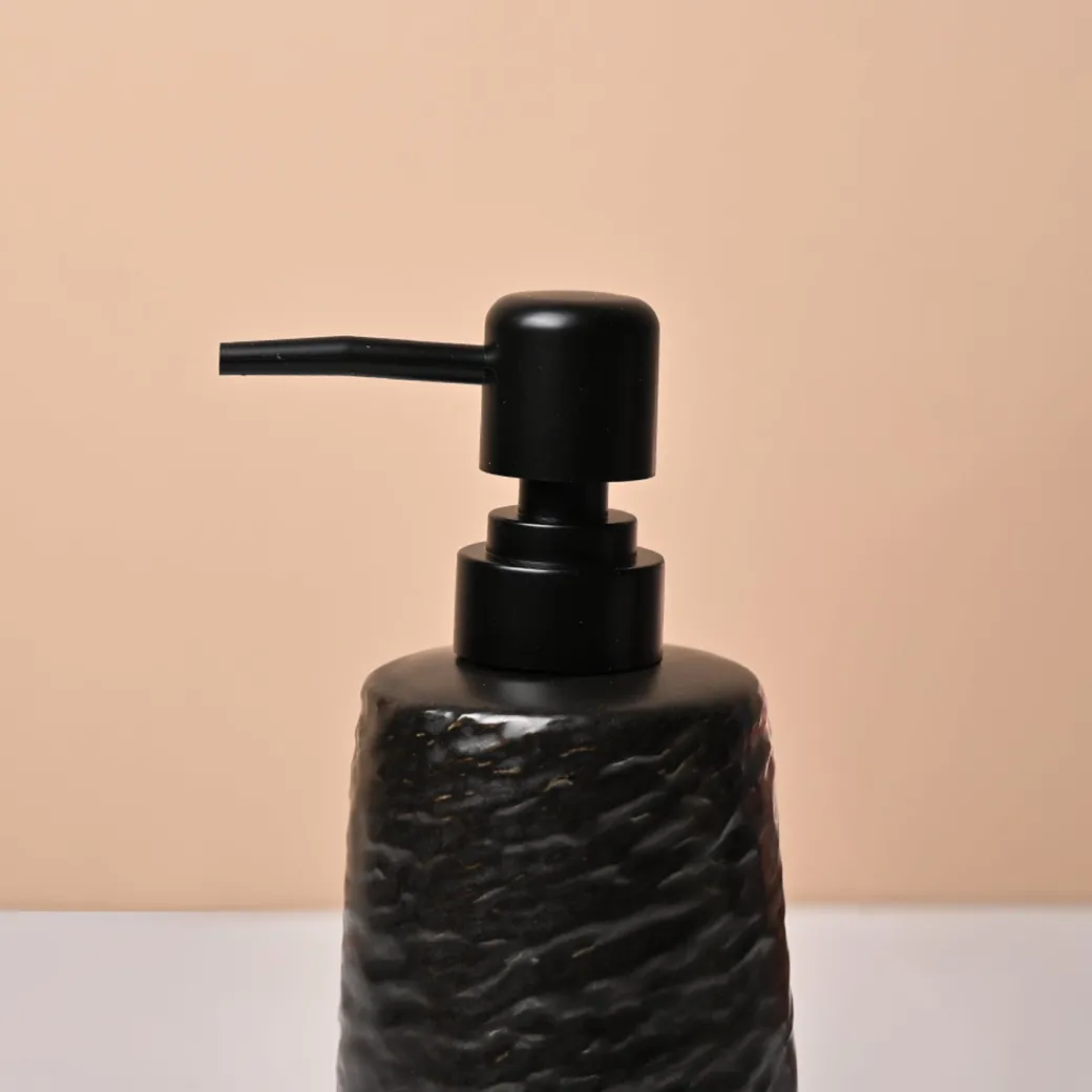 Matte Black Wavy Hammered Ceramic Soap Dispenser