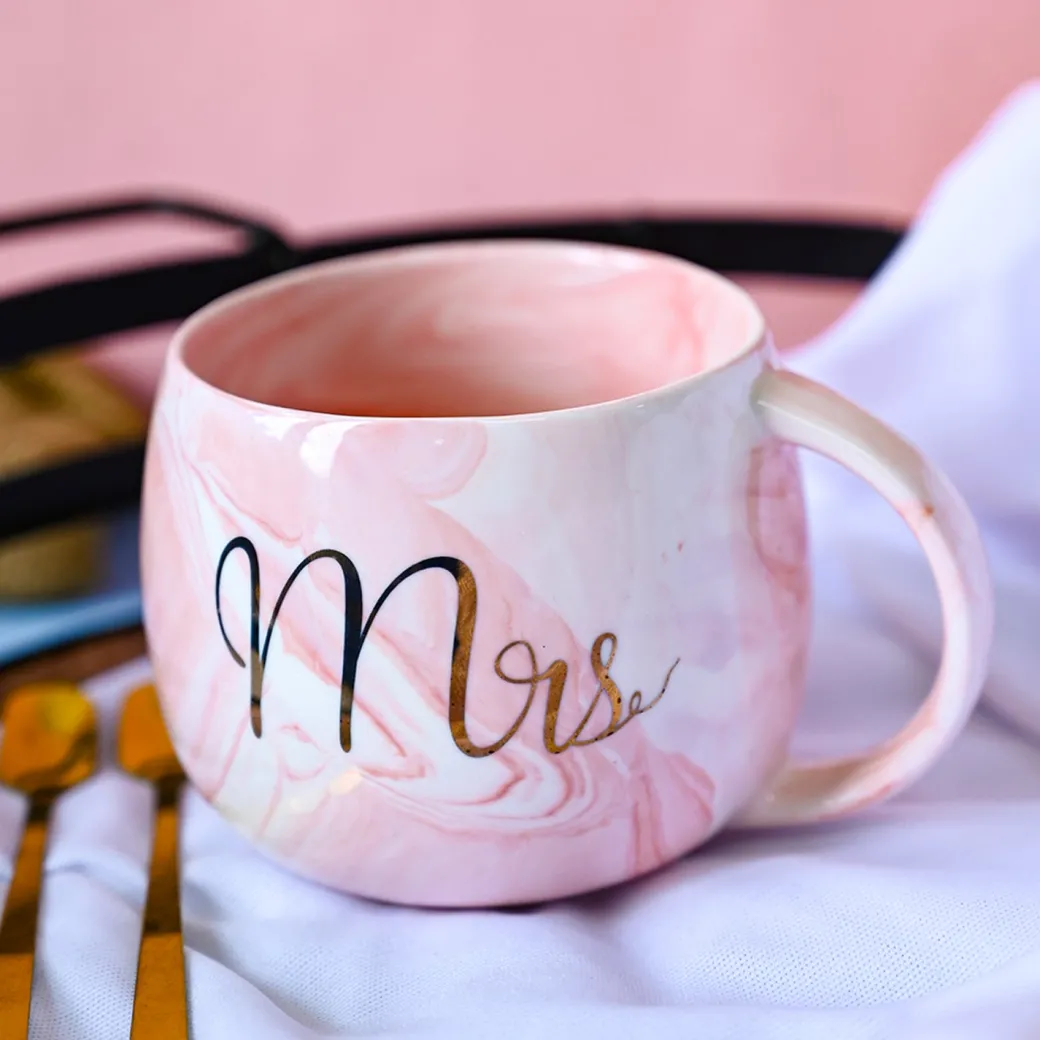 Mrs. Royal Marble Mug - 350mL, Pink