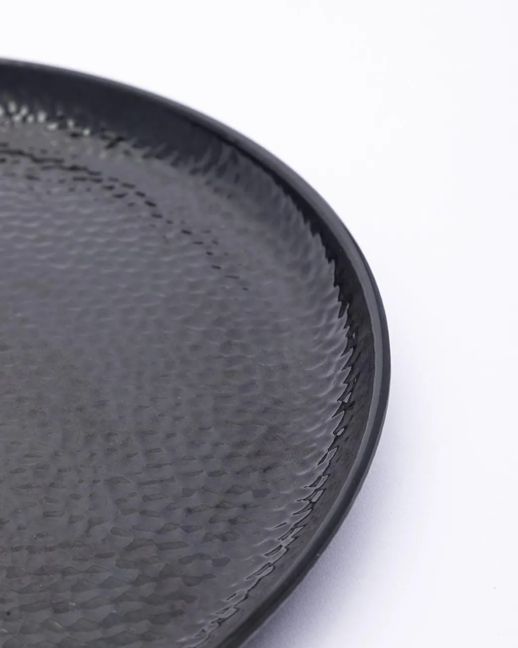 Round Full Plates, Black, Hammered Melamine, Pack Of 6