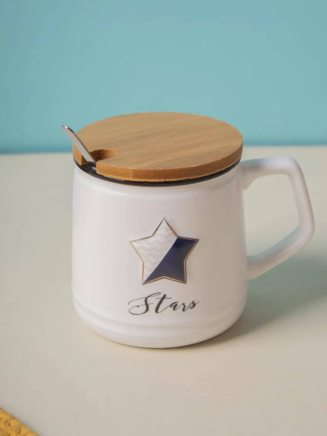 Star Ceramic Coffee Mug With Lid - 350 ml, Mixing Spoon