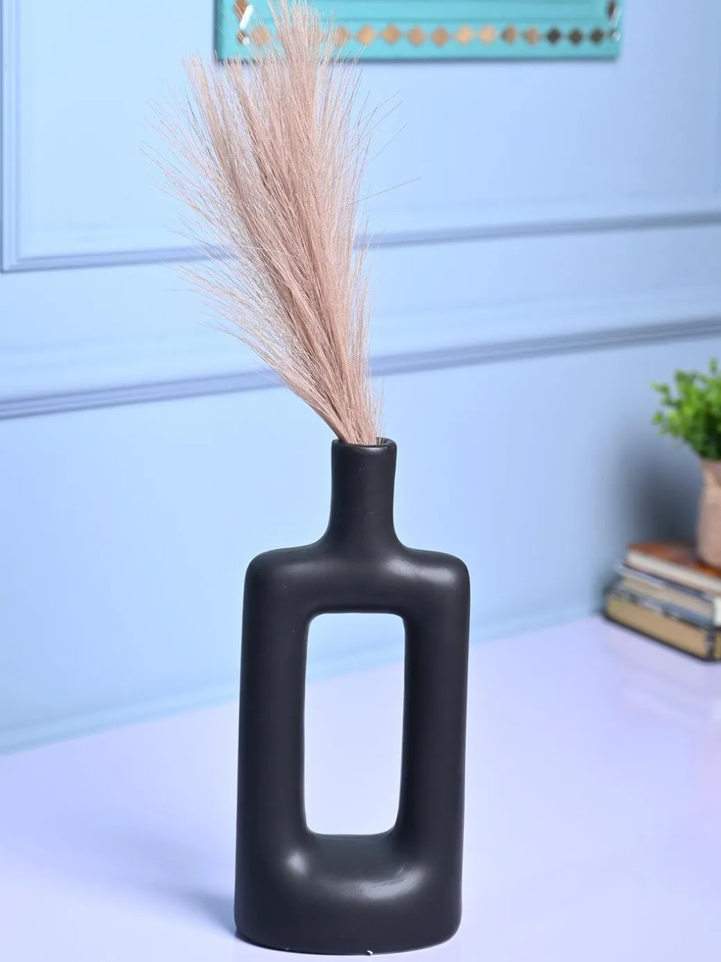 Stylish Black Ceramic Vase