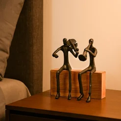 VON CASA Black Sitting Sculpture Decor