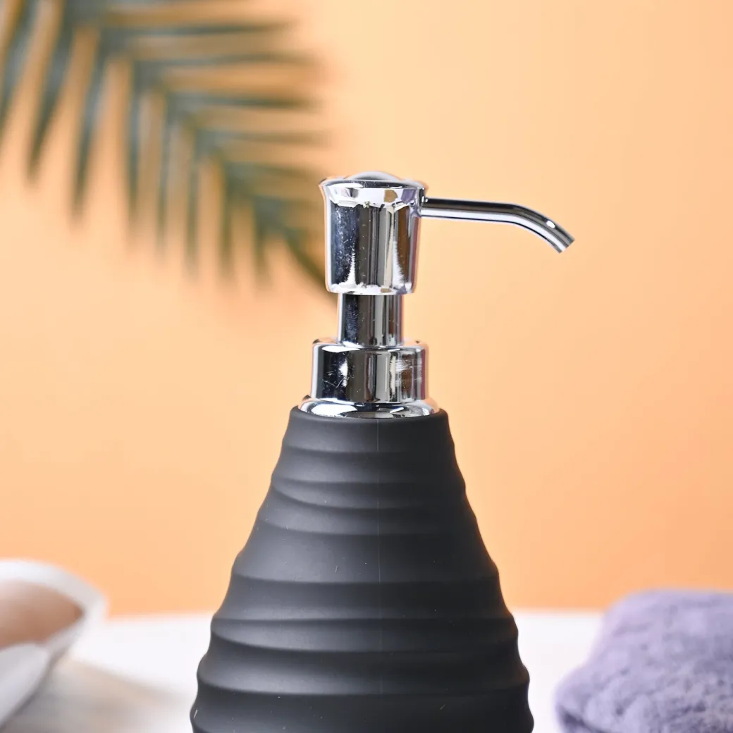 VON CASA Black Soap Dispenser