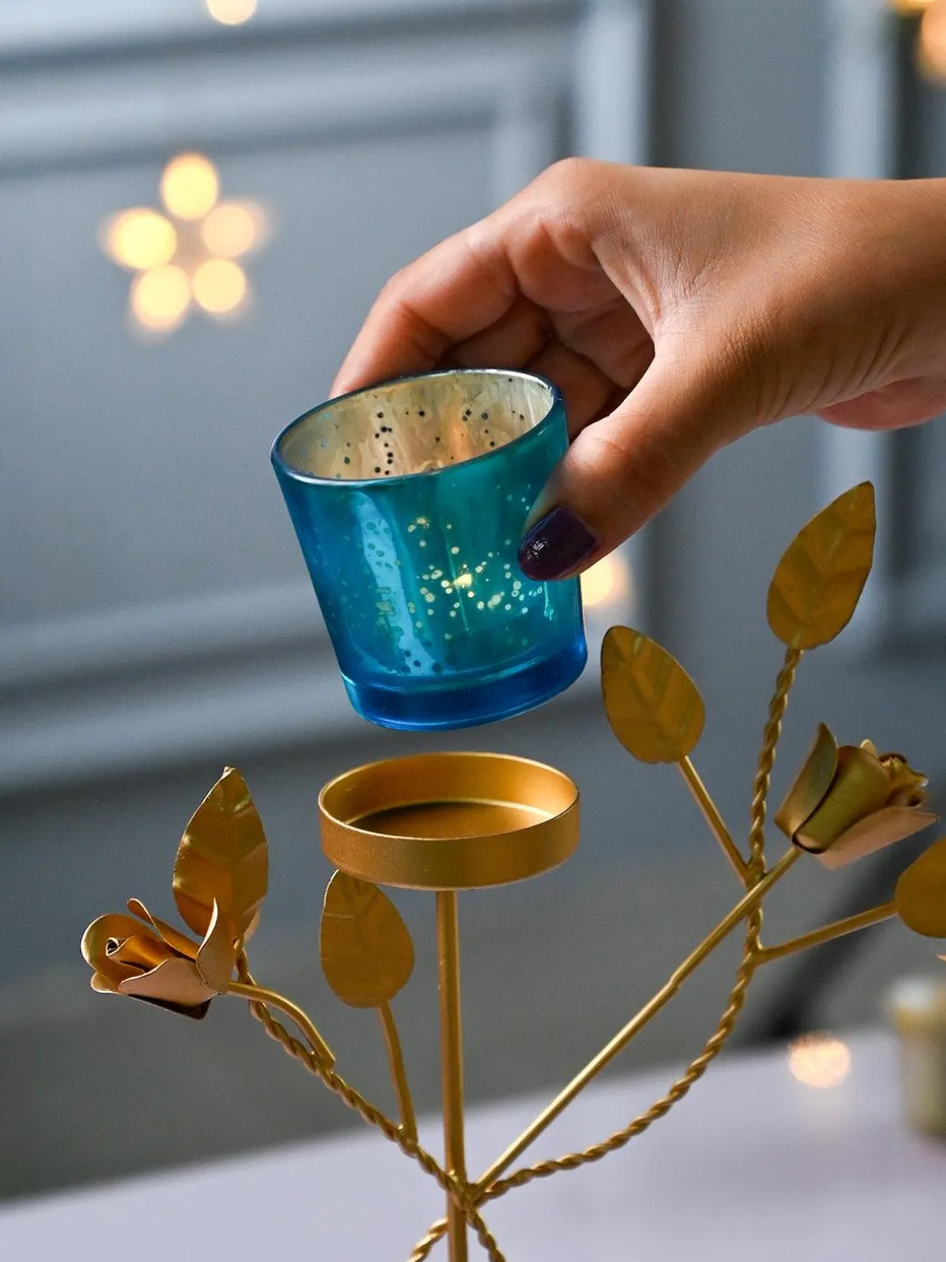 VON CASA Blue Leaf Shape T-Light Holder