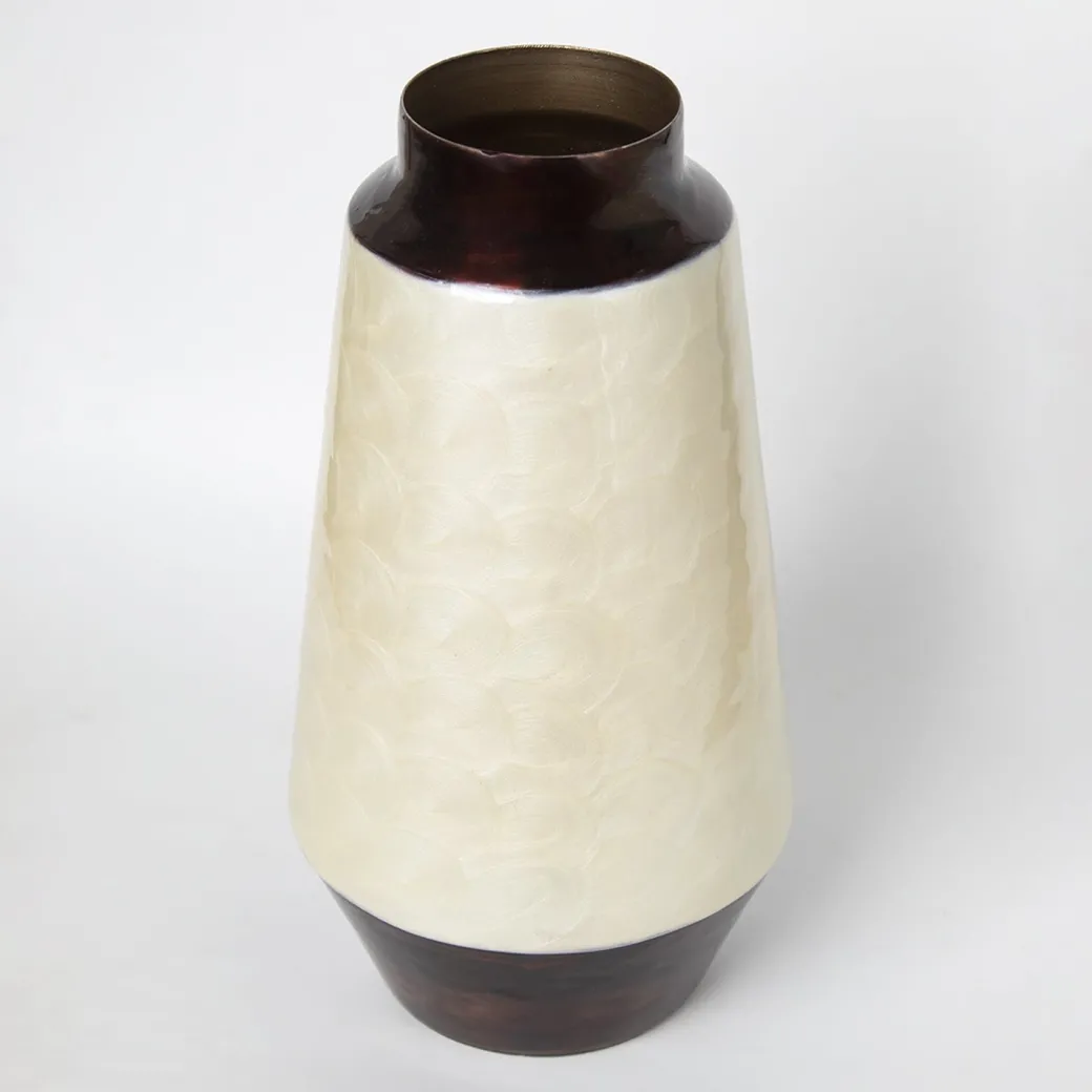 VON CASA Ivory Bud Shape Vase (Ivory Enamel)