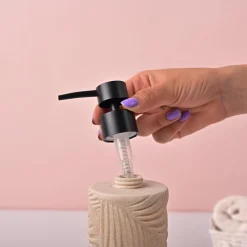 VON CASA Off-White & Black Polyresin Soap Dispenser