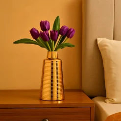 VON CASA Shiny Gold Vase – Truncated Cone (Shiny & Ribbed Design)