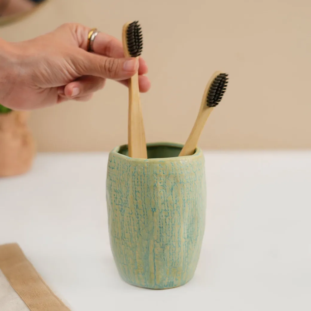 VON CASA Teal Green Wave Ceramic Bathroom Set (Set Of 2)