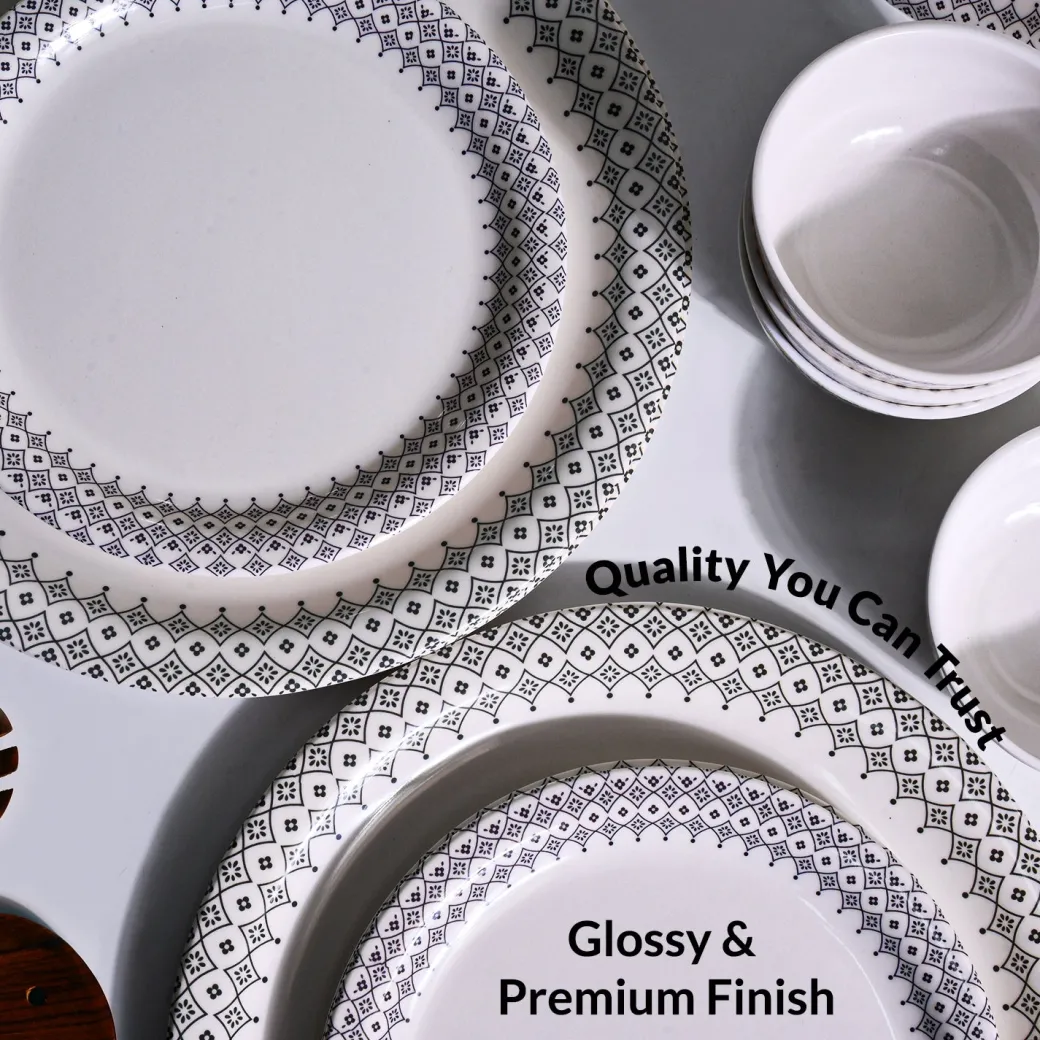 White Morrocone Hammered Melamine Dinner Set – 12 Pcs