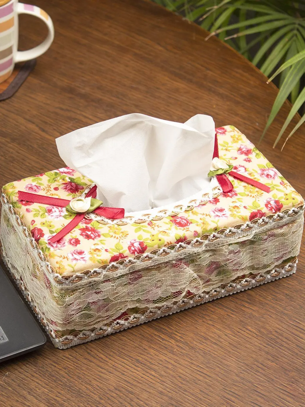 Yellow & Pink Tissue Box - 22.4 X 12.4 X 8.3Cm
